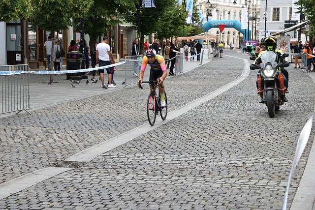 并非偶然 并非偶然